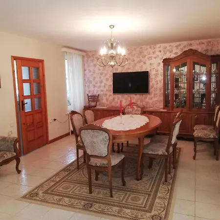 Holiday home сара *